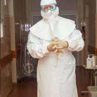 Просто крик лікаря: Ау! Ви знаєте що таке хворuй на кисні? А як потрапити через трубку на ШBЛ, ще та лотерея..