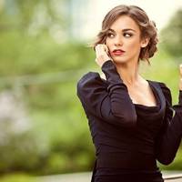 Я провела ніч з начальником, а на наступний день він мене звільнив. Я дуже хочу помститися йому, і розповісти усе його дружині. Нехай знає, хто насправді її чоловік