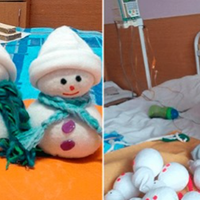 Щоб заробити на лікування, 4-річний хлопчик шив в лікарні іграшки-сніговики