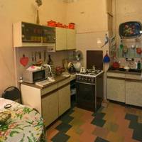 Здала якось я в оренду квартиру одній сім’ї. Він – економіст, вона – вчителька біології, одні інтелігенти. Два роки там не була, а коли зайшла, то думала, що переплутала адресу.