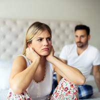 Лист до колишнього чоловіка. Жінка робить все варто тільки не вдало вийти заміж.