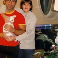 Я люблю тебе, тату..Ти був найсильнішим і завжди боровся до кінця. Ти пішов з життя переможцем. Помер Кернес , син написав останні слова