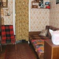 – А моя невістка аж 5 мов знає, – хвалилася Галина людям. На весілля подарувала молодим квартиру. Квартира була оформлена на Галину, але вона сказала, що якщо молоді гарно житимуть, то через рік вона