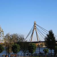 – Камілло, якщо ти не вийдеш заміж наступного тижня, вважай, що немає у мене більше дочки. А коли я знайду вас з Русланом, будь впевнена, вам буде непереливки! – Наказав мені батько.