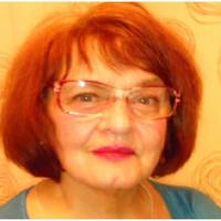 Всі гроші, які я заробляла в Італії, я відсилала додому. Чоловік ділив суму на дві рівні частини. Одну віддавав доньці, вона відкладала собі на квартиру, а іншу – вкладали у будівництво і ремонт нашо