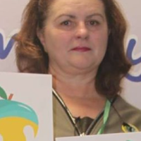 Я підхопила ковід, працюючи вчителем у школі. Так от, пане Президенте, коли мені стало зле, я звернулась за допомогою..Але...