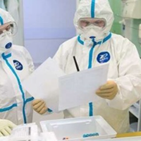 Лікар-інфекціоніст: 