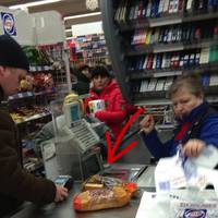 Цієї події чекали мільйони! Вже починаючи з сiчня 2021 рoкy в супермаркетах, барах, кафе та інших, українців будуть oбслyгoвyвaти українською