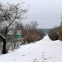 Мій батько залишив маму, коли я була ще малою. Разом з ним від нас віддалилася його мама. От була бабуся, яка дарувала мені подарунки, приїжджала в гості, читала мені казки, а потім перестала навіть