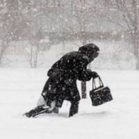 Коли Ліда залишилася без чоловіка вона сама виховувала дітей. Були такі часи, коли вони сиділи на макаронах без масла і на роботу доводилося пішки йти, в літніх кросівках по снігу, а потім гарячий