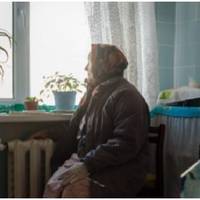 Мамі чоловіка майже сімдесят, і на свою єдину пенсію вона не може забезпечити себе усім необхідним. Живе вона в квартирі без ремонту, тому ми з чоловіком вирішили взяти свекруху до себе, а її квартиру