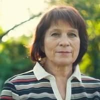 Якось чоловік запитав Нелю, яка дуже втомлювалася вдома, бо мала четверо дітей, що вона хоче на день народження. – Не знаю, – розгубилася щиро вона. – Хоча, напевно, знаю: вихідний.