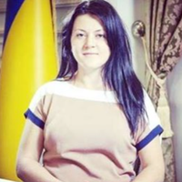 Олена Трибушна: країні потрібен сильний Президент, а не колишній актор, який не переносить критики