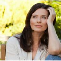 Перед Новим роком я зробила салат «Олів’є», але чоловікові він здався не красиво нарізаним, тому він без вагань викинув його в смітник. Я була дуже засмучена, а ще більше засмутилася тоді, коли його