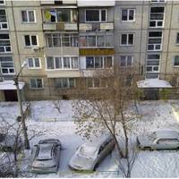 Під впливом дружини, брат пішов до мами, просити щоб мама віддала квартиру їм, тобто залишила мене в майбутньому без житла. Тоді перший раз Наталя почула відмову від своєї свекрухи. Вона образилася.