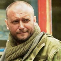 Дмитро Ярош: Дивився привітання Володимира Зеленського... Мушу визнати - знято гарно. Як завжди. Любить і вміє Вова знімати відосики... Нічого. І це переживемо. Було і гірше..