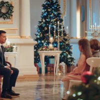 Блогер: Ще ЖОДЕН президент України, навіть Янукович, не додумався після року провалів сховатися за дітей. ЖОДЕН!