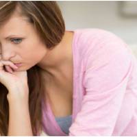 У моєї свекрухи 1 січня день народження. Я не знала, як сказати їй, що чекаю третю дитину, тому дуже хвилювалася. Але мама чоловіка мене приємно здивувала – на свій день народження вона зробила мені