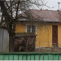 Коли ми вперше приїхали до свахи в село, побачили, що майбутні родичі живуть дуже бідно. Сваха нам сказала, що у неї немає грошей, щоб робити весілля, але ми з чоловіком вирішили не відмовлятися від т