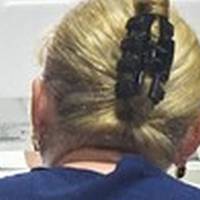 На Новий рік мені діти не зателефонували і не привітали. Набрали мене лише 1 січня. Я розумію, що вже стара, мені зараз 65 років, зі мною не цікаво, я їм не потрібна. Але ж я все життя присвятила їм,