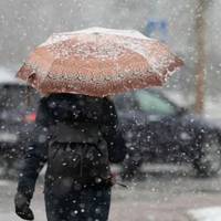 У шлюбі з Оленою я прожив 10 років. А потім вона пішла сама на новорічний корпоратив. Після того вона змінила зачіску, перефарбувала волосся, у неї з’явилися нові речі і дорогі парфуми.