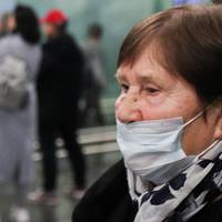 На Новий рік мені діти не зателефонували і не привітали. Набрали мене лише 1 січня. Я розумію, що вже стара, мені зараз 65 років, зі мною не цікаво, я їм не потрібна.