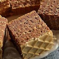 Це так просто! Домашній вафельний торт з улюбленою начинкою