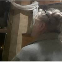 Це було перед самим Різдвом, два роки тому. Мені на пошту прийшов лист з Америки, від Богдани, моєї доньки. Донька писала, що знає про моє скрутне становище, що вона давно вже пробачила мене і спробу