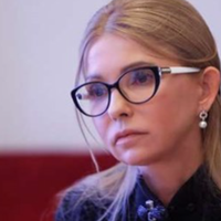 Юлія Тимошенко жорстко до влади : Зупиніться, або вас зупинять люди! Я вимагаю дати газ за цінами, за якими його було закачано у підземні сховища влітку. Це дозволить ....