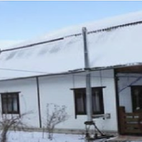 Після цих Новорічних свят відносини з сватами у мене геть зіпсувалися. Вони живуть в іншій області і хотіли приїхати до мене в село трохи відпочити. Але я відмовила, бо свати нашим дітям нічим не допо