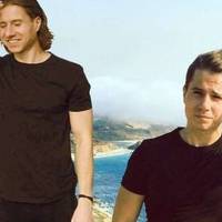 Страшне горе. Втратити два сина. 31-річних братів-близнюків Тараса та Івана сьогодні поховають..