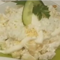 Цей Новий рік я збиралася святкувати сама біля телевізора, але подзвонив син, запросив до себе. Я відразу у нього запитала, а як на це дивиться невістка, чи не буде вона ображатися.