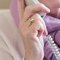 Дружина моя довго в декреті не сиділа, бо не хотіла втратити хорошу роботу, де вона добре заробляла. А з нашою донечкою з ранку до вечора сиділа теща.