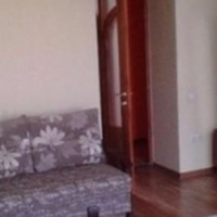 Нещодавно я вийшла заміж вдруге. Ми з Віктором розписалися і він з моїм сином забрав нас до себе, а квартиру мою ми стали здавати в оренду. Віктор відклав трохи грошей і хоче купити путівку в Туреччин