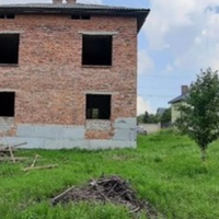 Мати мого чоловіка взяла в нашому селі земельну ділянку. Потім вона відразу прийшла до нас. Ольга Олександрівна попросила, щоб ми позичили їй 16 тисяч гривень, обіцяла віддати борг з пенсії.