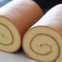 Тістечка до чаю більше не купую. Готую «пухнастий» бісквітний торт-рулет, який відразу привертає до себе увагу гостей!