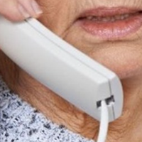 В цьому році мені виходити на пенсію. Але у мене немає спадкоємців, немає рідні, кому можна залишити нажите мною за все життя, а у мене добра вистачає. А нещодавно до нас підселилася одна сімейна пара