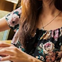 У свекрухи був день народження і я вмовила чоловіка купити їй планшет. Марія Василівна не вельми зраділа подарунку, поки я не зареєструвала її в кількох популярних соцмережах.