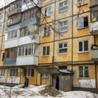 Після весілля чоловік привів Софію в трикімнатну квартиру, але вона там не господиня, бо з ними живе мама чоловіка. Щоб почуватися впевненіше, Софія запропонувала чоловікові, щоб свекруха оформила і н