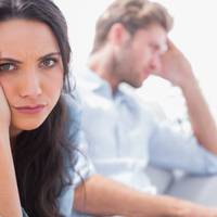 Хоча я розумію, що зачепила його чоловіче его, але я втомилася тягнути всю сім’ю на собі. Мені хочеться назад повернутися в декрет.