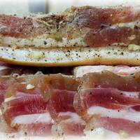 Як правильно засолити грудинку, так щоб вона просто танула в роті!