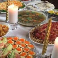 30 грудня чоловік повідомив, що Новий рік зустрічати буде зі своєю колишньою дружиною. Андрій просив зрозуміти його. Говорив, що це все заради дітей. Вони і батьків його туди запросили.