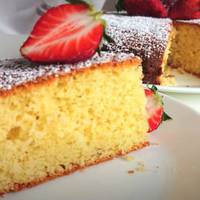 Швидкий, смачний і ніжний італійський пиріг — 12 ложок!