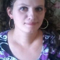 Ми з чоловіком не маємо власного житла, живемо в його батьківській квартирі, свекрів давно не стало, але є два молодші брати. Вже кілька років чоловік їздить в Польщу на заробітки, щоб купити для нас