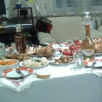 Кілька днів тому у сина мого чоловіка був день народження, так вони з колишньою дружиною вирішили святкувати його у нас вдома. Колишня дружина мого чоловіка готувала всі страви на моїй кухні, накрила