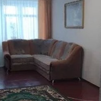 Коли бабусі не стало, мені дісталася її квартира. Ми зараз живемо у свекрів, вони люди хороші. Тому вирішили з чоловіком зробити в моїй квартирі ремонт і здавати в оренду тисяч за 4 гривень.