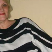 Скажу відверто, я боялася розлучення, адже в 60 років я не хотіла залишатися самотньою і на вулиці. Але що має бути, того не минути. Не знаю, як вплинула на чоловіка та жінка, але він вирішив зійтися