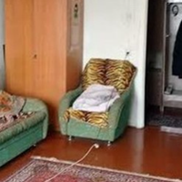 У моєї свекрухи дуже недобрий характер: якщо чимось обдарує, то кланяйся їй в ніжки і не супереч, інакше гірше буде. Це ще мені добре стало ясно з дня весілля: мама Олега подарувала нам гроші і сказал