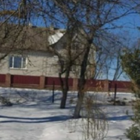 У мене була мета – в Італії заробити собі на житло. То ж я додому майже не приїжджала, бо крім доньки мене ніхто не чекав. Перше, що я зробила, це купила земельну ділянку в сусідньому селі, красиву мі