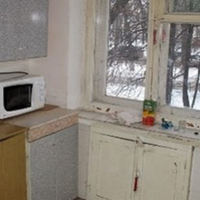 Коли я тільки вийшла заміж, то намагалася дуже годити батькам чоловіка. Постійно купувала їм подарунки, подружилася з сестрою Миколи та його бабусею. Бабуся постійно просила мене, щоб я їй допобагала